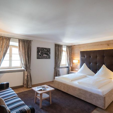 Hotel Gasthof Alte Post Holzkirchen Holzkirchen  Luaran gambar